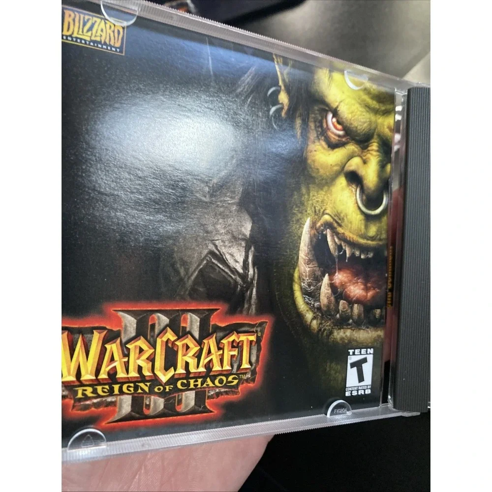 WarCraft III: Reign of Chaos (Windows/Mac, 2002) CIB w/Manual and all Inserts